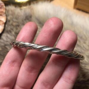 Vintage sterling silver twisted bangle bracelet